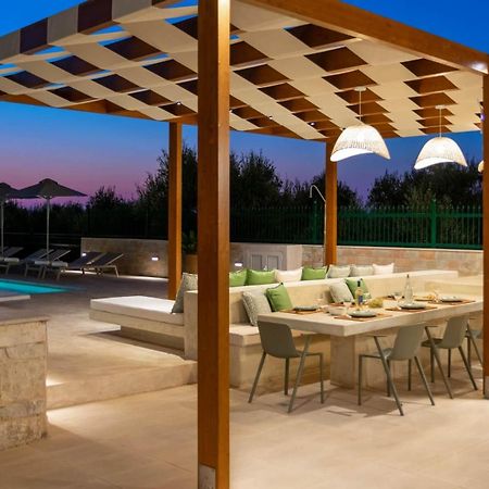 Estella Villa With Pool, Children Area, Bbq & Magnificent Views! Astérion Exteriér fotografie
