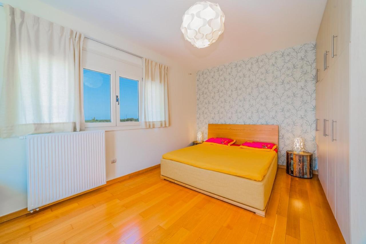 Estella Villa With Pool, Children Area, Bbq & Magnificent Views! Astérion Exteriér fotografie