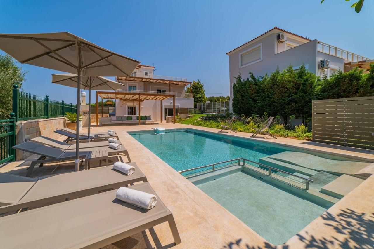 Estella Villa With Pool, Children Area, Bbq & Magnificent Views! Astérion Exteriér fotografie